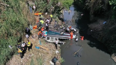 Bus-Guatemala