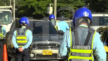 Cierres viales-medellin-movilidad -agentes de tránsito
