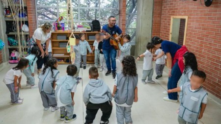 centros-cdi-envigado-niños-estuniantes-antioquia