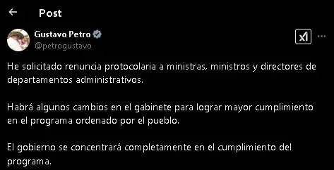 Gustavo Petro solicitó la renuncia de todo su gabinete ministeria