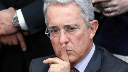 alvaro-Uribe-juicio
