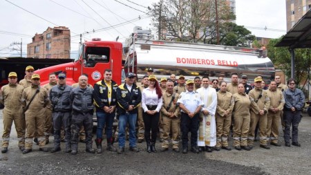 En Bello estrenan carrotanque para atender emergencia en el municipio y en otros del Valle de Aburrá