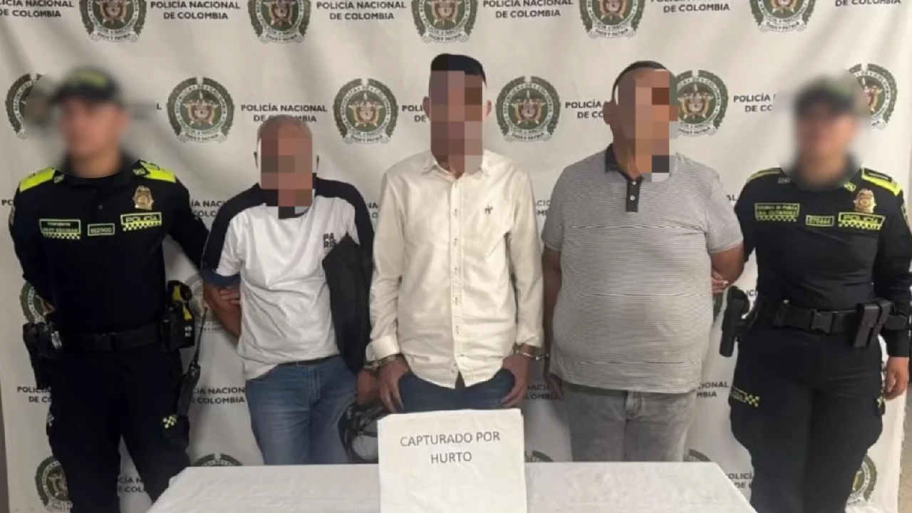 bus-publico-captura-cosquilleros-robo-pasajeros-envigado4