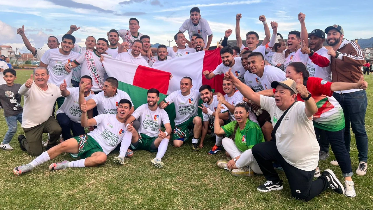 El Santuario es el campeón del ‘Mundialito de los Pueblos’ que se disputó en el municipio de La Ceja 2 campeon-torneo-mundialito-pueblos-antioquia-el-santuario1