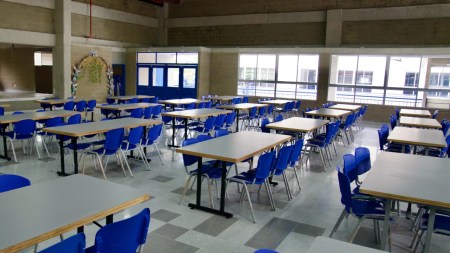 nueva sede educativa en Castilla con excelente tecnología y espacios modernos