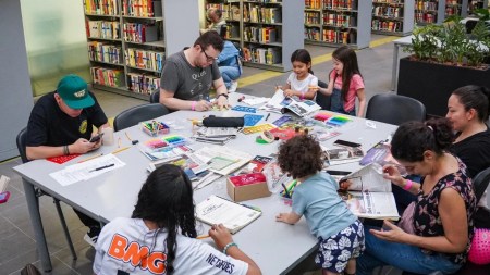 La Biblioteca Débora Arango en Envigado reabre con nueva programación y más servicios para la comunidad