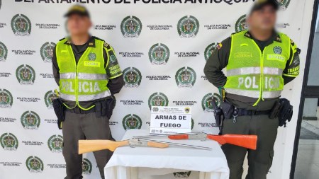 escopetas-halladas-camion-mensajeria-lapintada