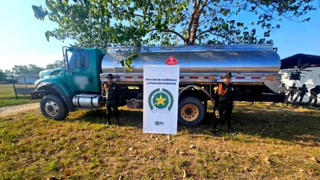 incautacion-camion-gasolina-acpm-trasnporte-ilegal-caucasia