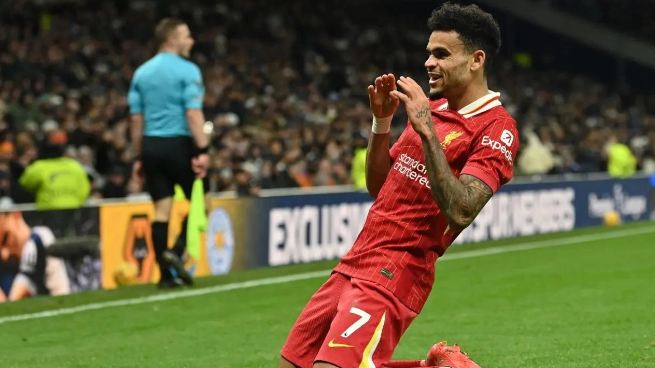 Liverpool: Luis Díaz está en la final de la Copa de la Liga, va por su tercer título en este torneo Liverpool: Luis Díaz está en la final de la Copa de la Liga, va por su tercer título en este torneo