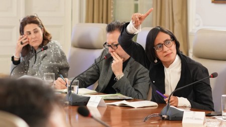 Menos 3 ministros: el último en renunciar de manera irrevocable fue el ministro del Interior
