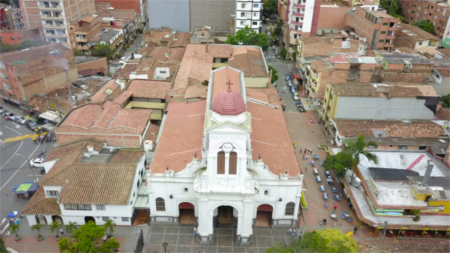 Sabaneta cumple 250 días consecutivos sin homicidios y considerado el municipio más seguro de Colombia parque-sabaneta-antioquia-noticias
