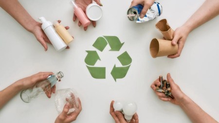 Medellín firma Manifiesto Verde para impulsar la economía circular en eventos reciclaje