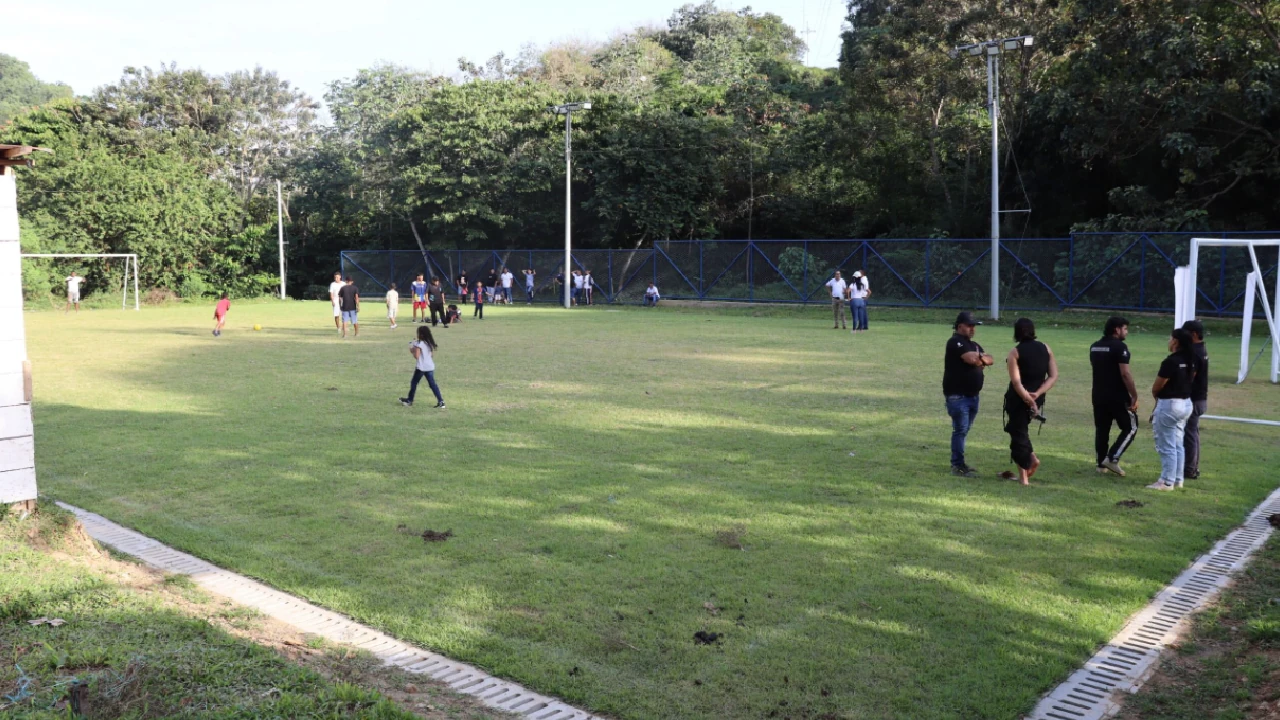 renocacion-canchas-segovia-arisminig-escenarios-deportivos