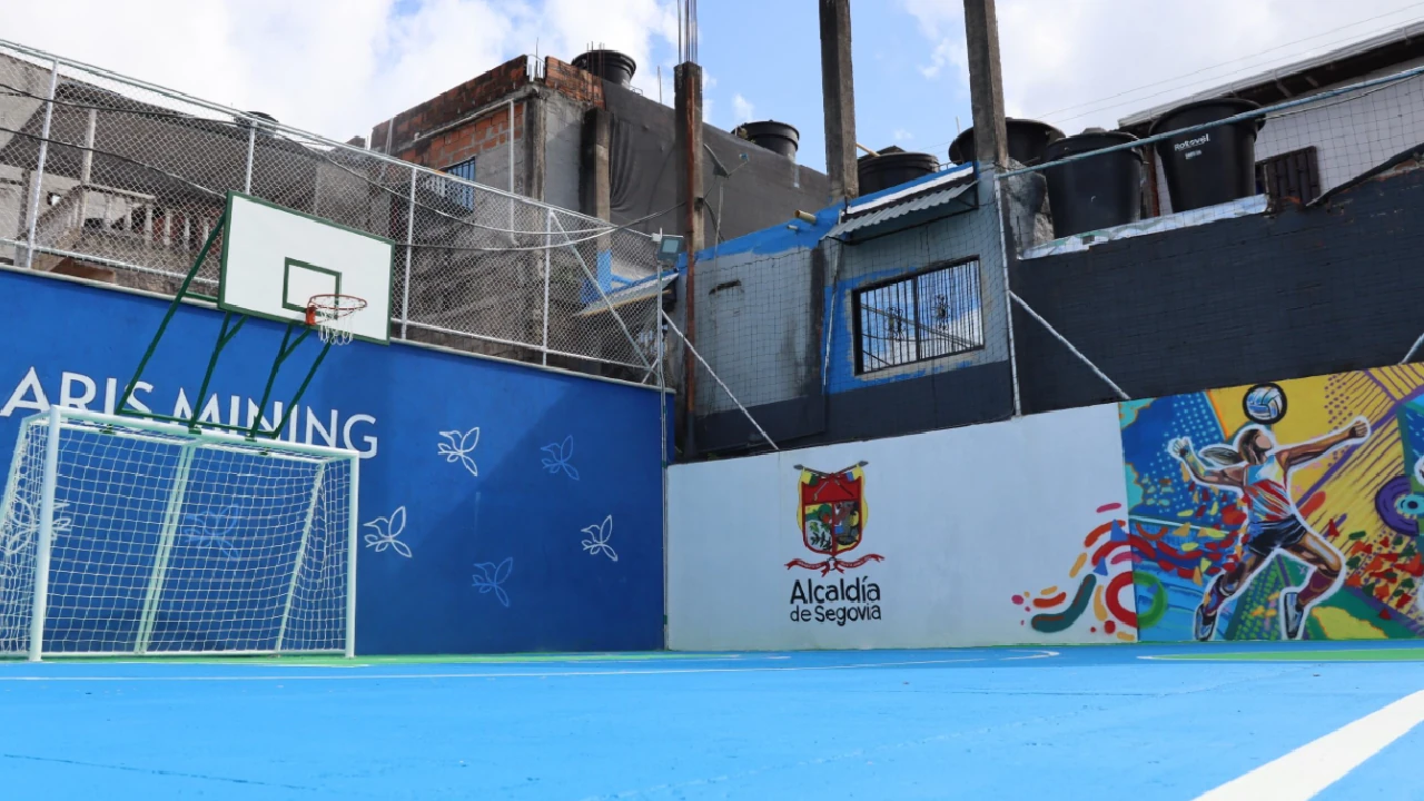 renocacion-canchas-segovia-arisminig-escenarios-deportivos3