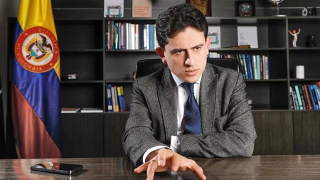 ministrode-comercio-luis -carlos-reyes-dian