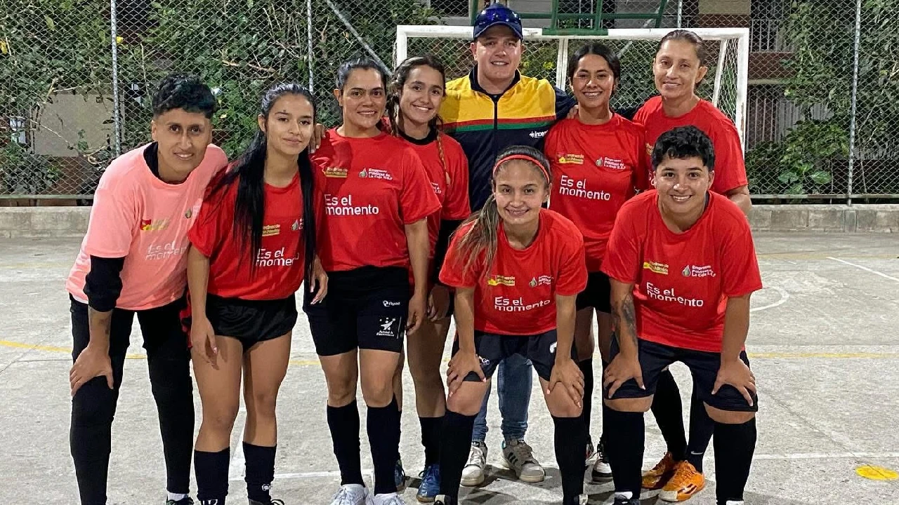 Prográmese para el mes de la mujer con la segunda versión del Torneo Femenino de Fútbol de Salón de La Ceja 2 torneo-futbol-sala-mes-mujer-marzo-en-la-ceja2