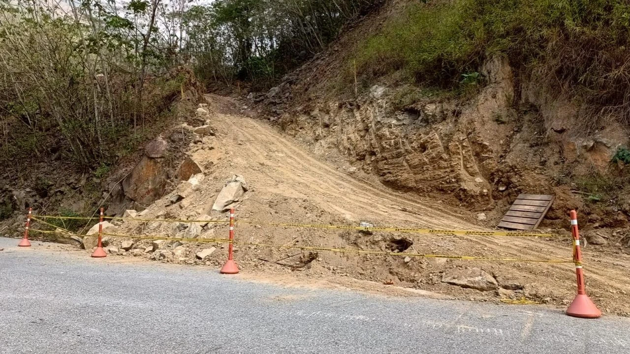 Avanza la conectividad vial en Ituango: Entregan los estudios para la vía al corregimiento El Aro