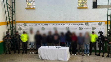 Capturan a 10 hombres que estarían dedicados a extorsionar en el Nordeste antioqueño
