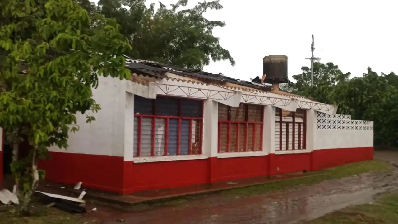 Lluvias y vientos dejan 18 familias y una escuela afectadas en Urabá