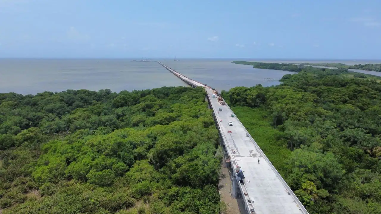 Obras de Puerto Antioquia avanzan en un 85% de avance