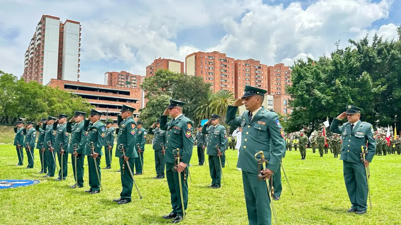 El Ejército Nacional celebra el ascenso de 96 suboficiales en Medellín
