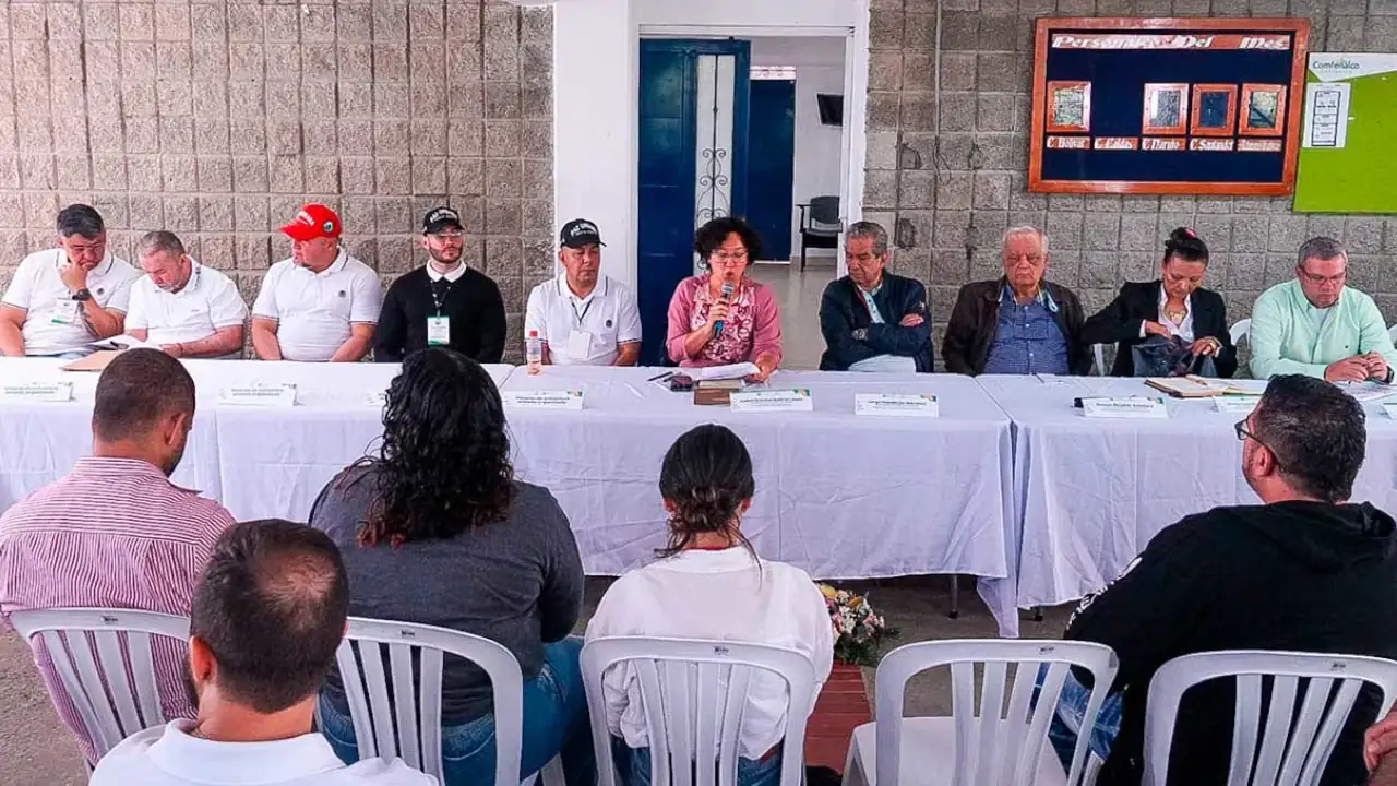 Combos de Medellín y el Valle de Aburrá se comprometieron a dejar de extorsionar durante tres meses