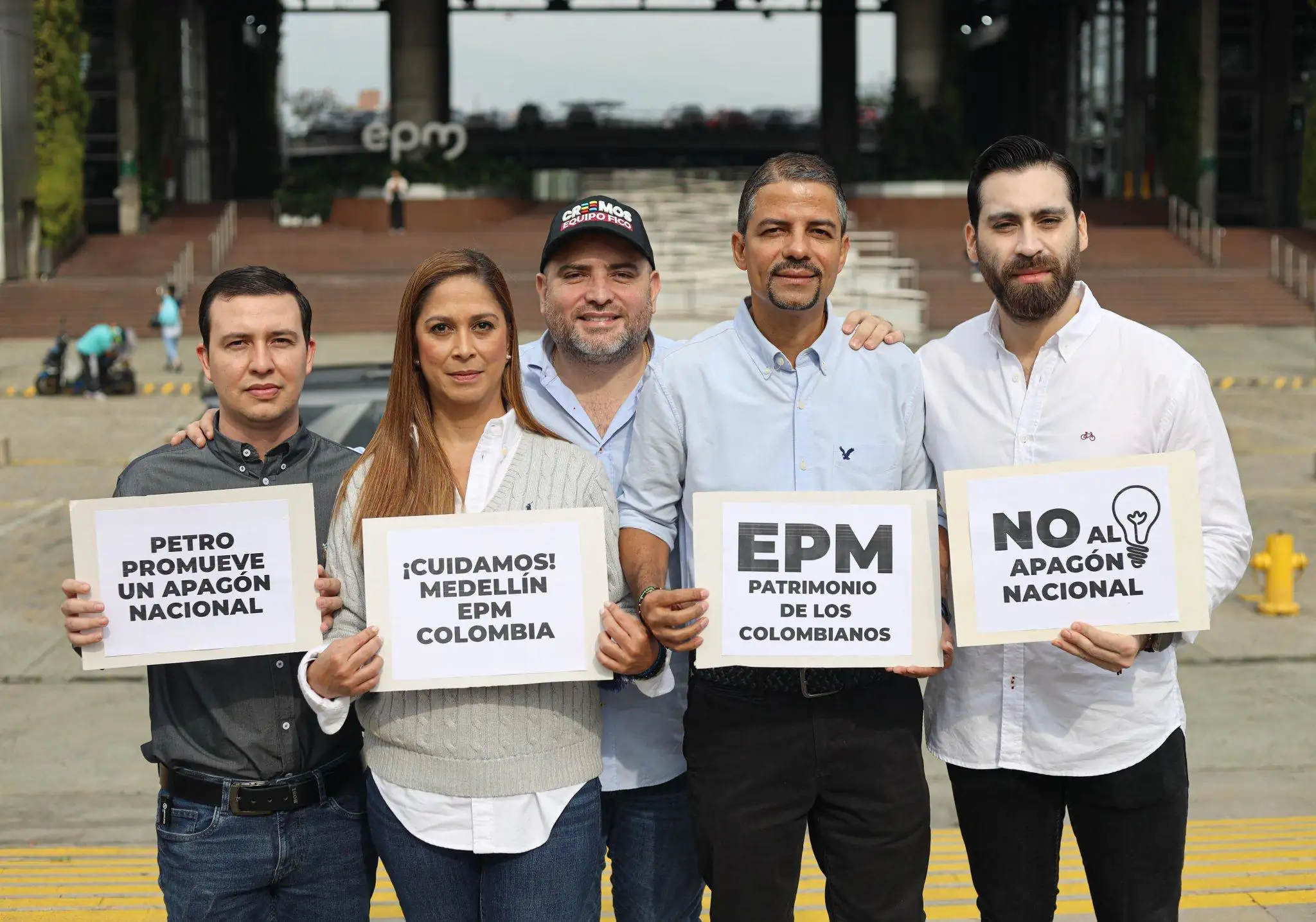 “Es una venganza política”: Concejales de Medellín se pronuncian frente a la postura del Gobierno con la deuda a EPM 1 Concejales
