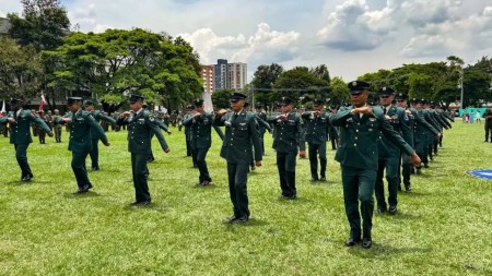 ¿Se dejó enredar? Suboficial del ejército extorsionaba a finquero en Antioquia