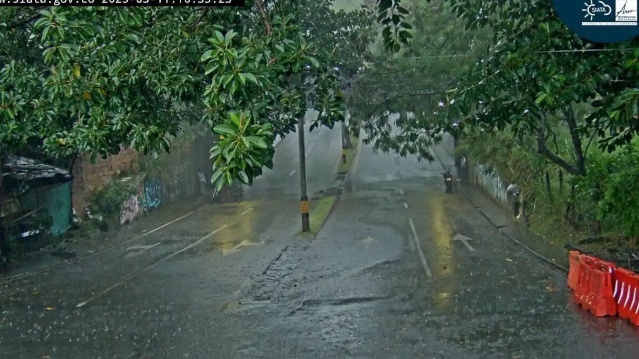 Lluvias generan encharcamiento en el deprimido de la Feria de Ganado