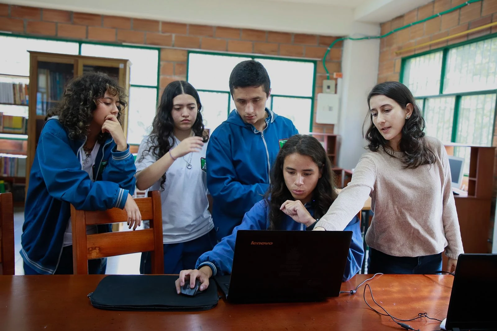¡Una gran oportunidad! 102 estudiantes antioqueños participan en campaña de la NASA para buscar asteroides 2 NASA-1