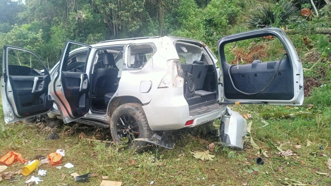 accidente-abejorral-camioneta-sefue-abismo-cuatro-heridos1