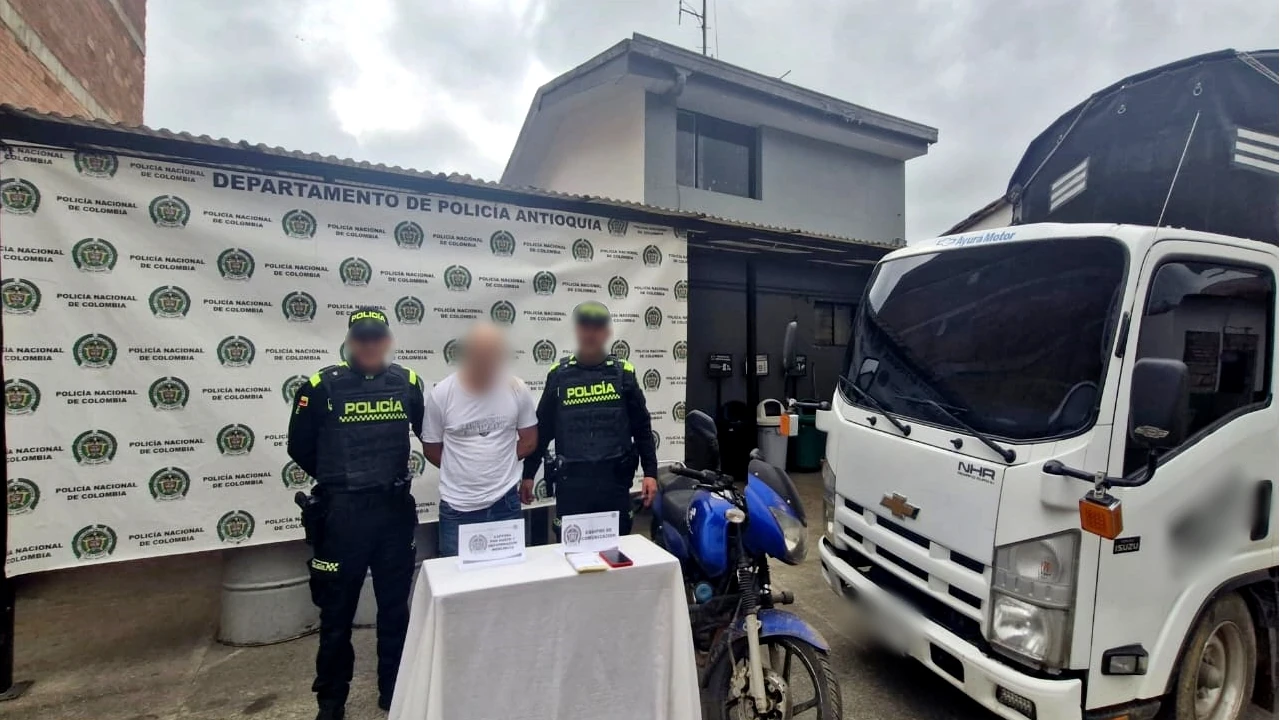 captura-sanpedromilagros-hurto-camion-cerdos-moto2