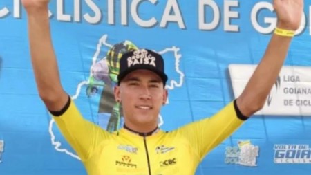 Alejandro Osorio del Orgullo Paísa ganó la primera etapa en la Volta de Goiás