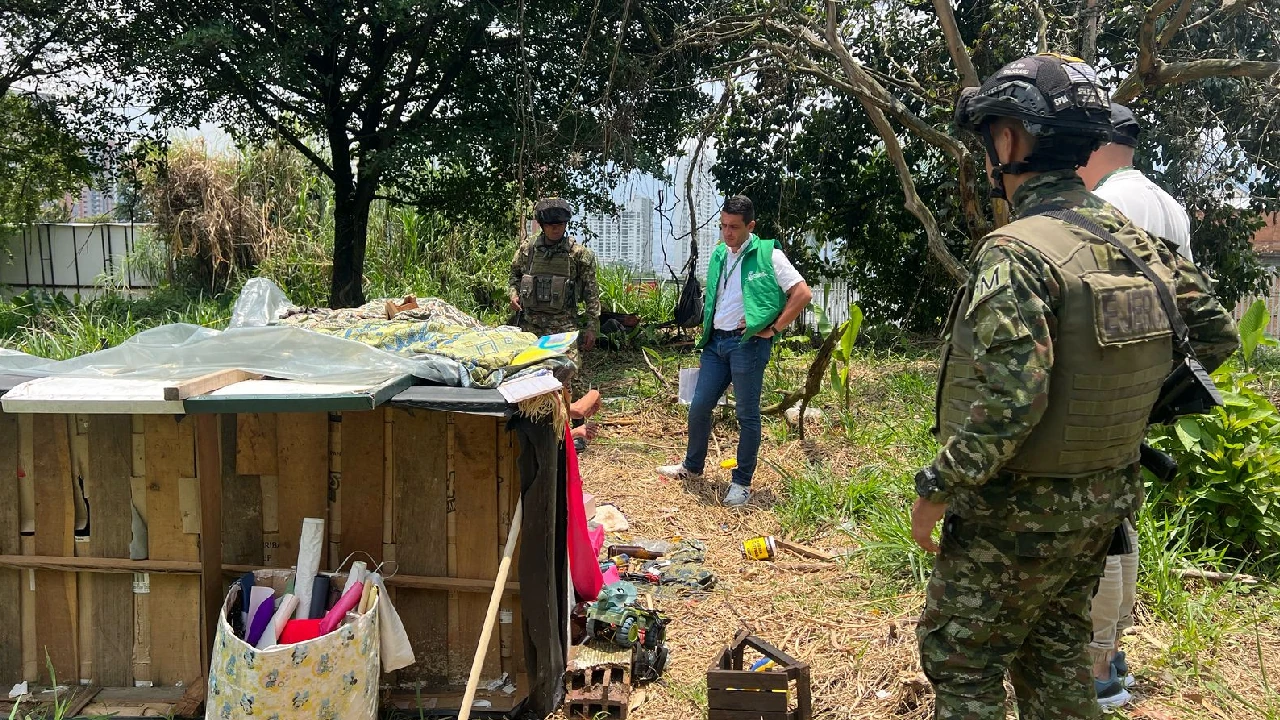 desmonte-cambuches-muncipio-laestrella-recuperacion-espacios1