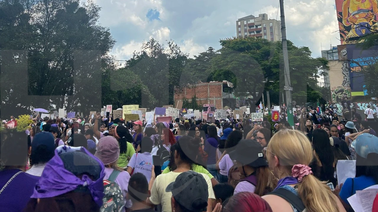 dia-mujer-marchas-medellin-eventos-conmemoracion1