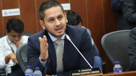 Senador de la República se va contra Petro y su nueva propuesta de crear un departamento