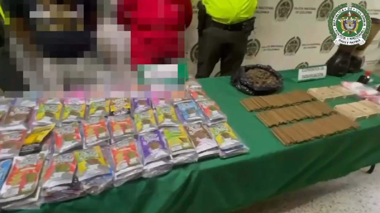 expendido-droga-parqueperiodista-medellin-desmantelado3