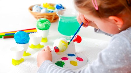 ¿Su pequeño sufre de estrés? Vea cómo el arte y las manualidades ayudan a resolver estas situaciones