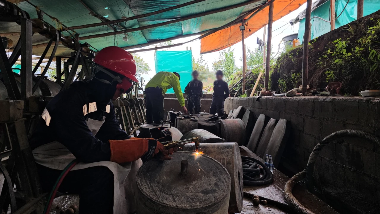 operacion-mineria-ilegal-buritica-afectacion-maquinaria-elementos3