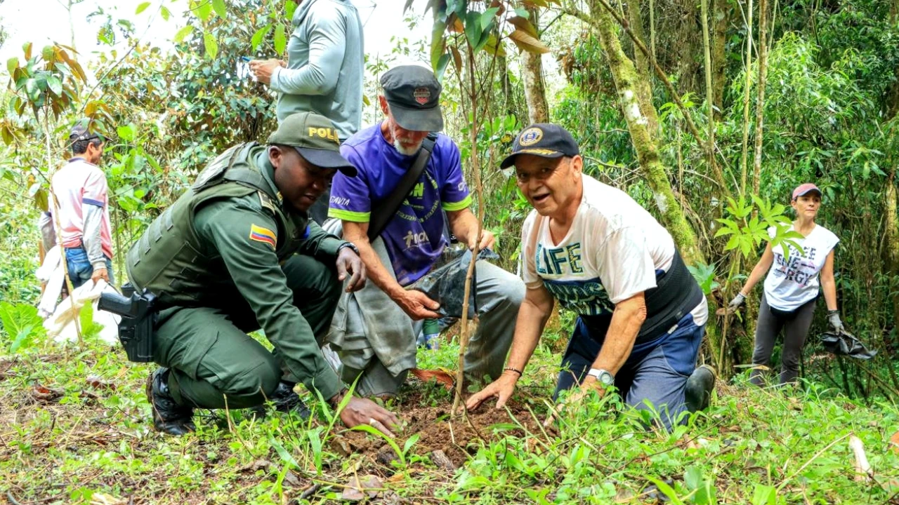 sembraton-marinilla-celebracion-dia-agua