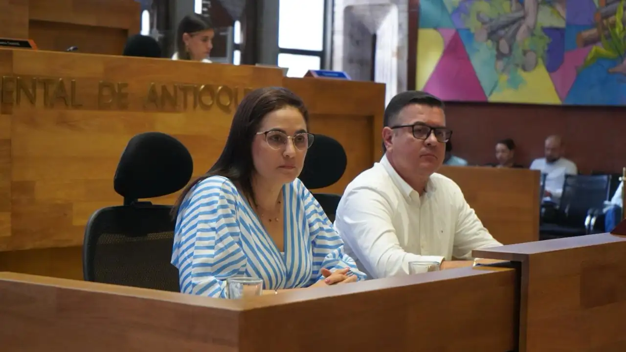 Contraloría entrega informe a la Asamblea sobre uso de recursos públicos en Antioquia