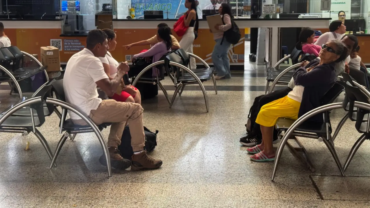 Terminales de Medellín superan los 360 mil viajeros en los primeros días de Semana Santa