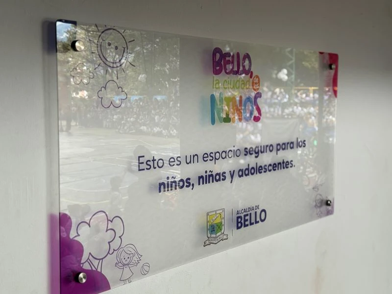 ¡Más seguridad y bienestar! Bello presentó Corredores de Tránsito Seguros para proteger a más de 12.000 estudiantes 1 Bello-2