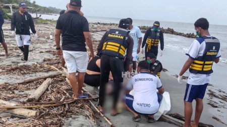 Bomberos recuperan cuerpo de persona desaparecida en una playa de Necoclí