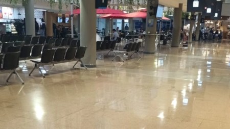 Fotos| Así quedó el Aeropuerto Olaya Herrera tras las lluvias, se restablecen operaciones comerciales Olaya-herrera-Operaciones