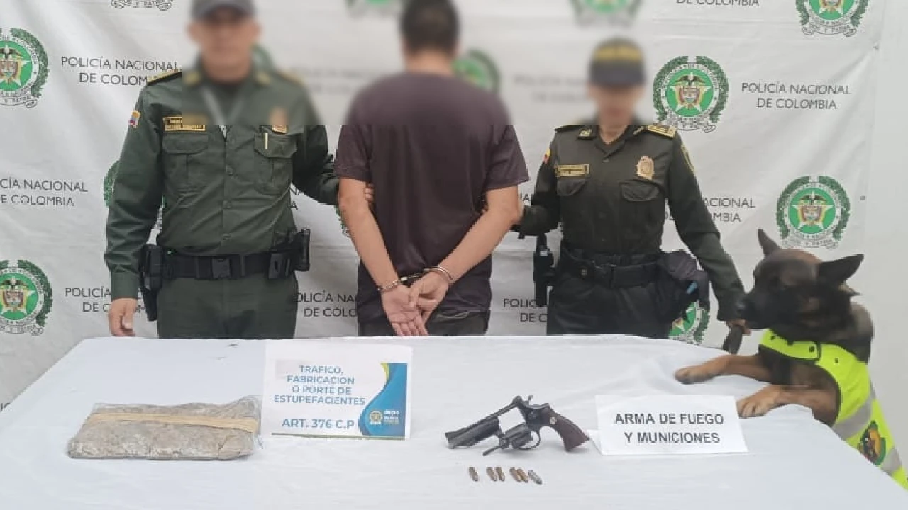 En Santa Bárbara, el canino “Rouse” le dañó el viaje a un hombre al detectarle droga y un arma en su equipaje canino-policia-hallo-droga-armas-equipaje-pasajero-santabarbara1