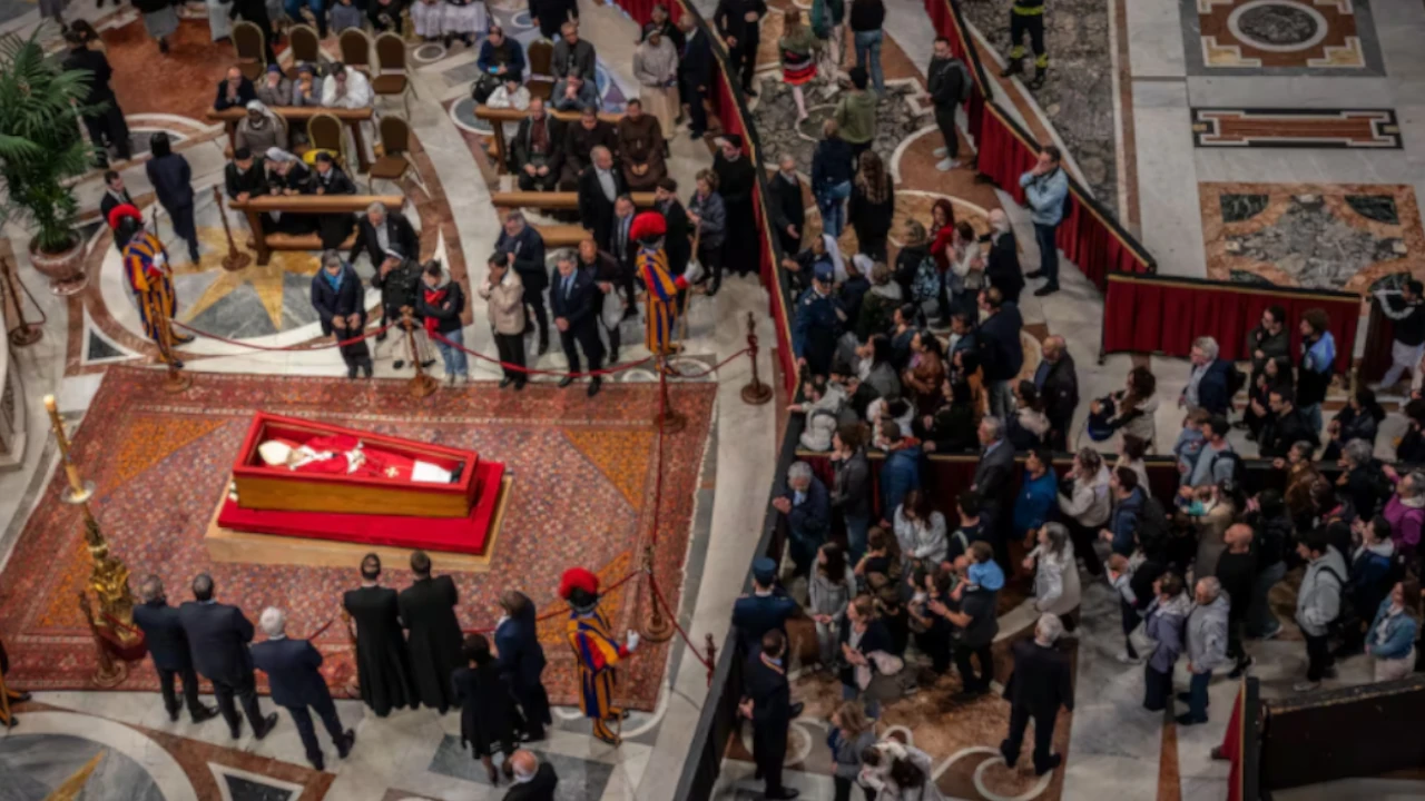 capilla-ardiente-Francisco