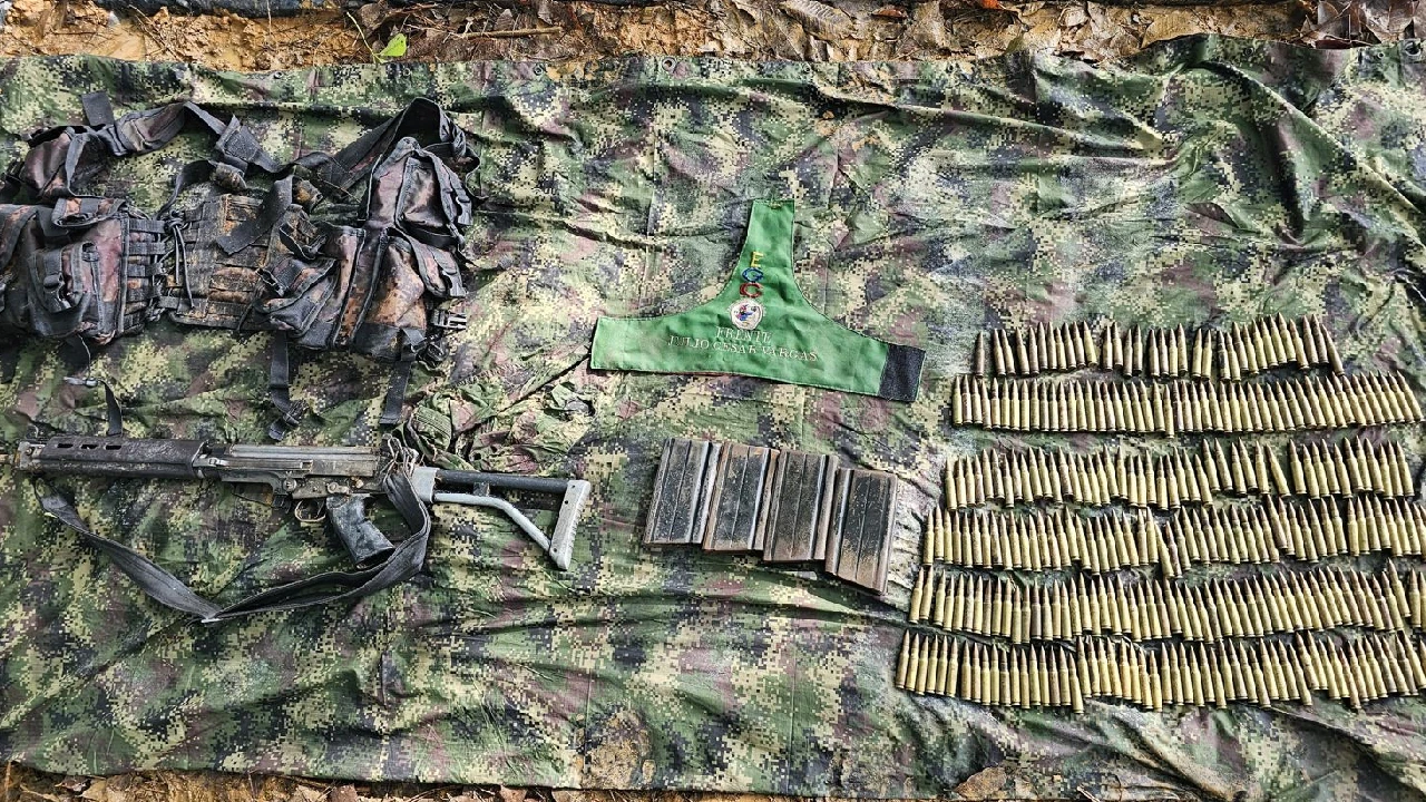 Golpe al Clan del Golfo en Tarazá: Ejército capturó a presunto integrante tras intensos combates 1 captura-presunto-integrante-clangolfo-taraza-tras-combates1
