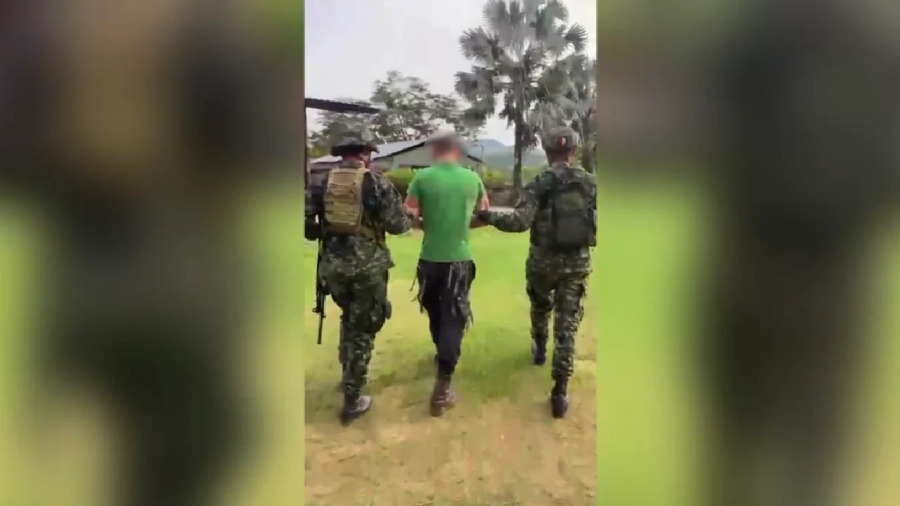 Golpe al Clan del Golfo en Tarazá: Ejército capturó a presunto integrante tras intensos combates 2 captura-presunto-integrante-clangolfo-taraza-tras-combates2