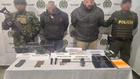 Golpe al Clan del Golfo: capturan a dos presuntos extorsionistas tras enfrentamiento en Antioquia captura presuntos extorsionistas clangolfo sanjosemontana antioquia1